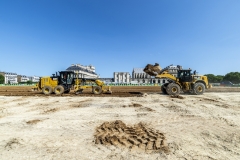 Processus de mise en place du substrat fertile sur l\'Esplanade Saint-Louis au Bois de Vincennes Processus de mise en place du substrat fertile sur l\'Esplanade Saint-Louis au Bois de Vincennes