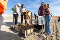 Les terres excavées qui arrivent sur le site reflètent la géologie de l'Ile-de-France Les terres excavées qui arrivent sur le site reflètent la géologie de l'Ile-de-France